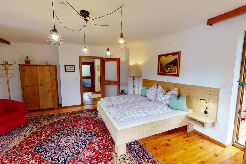 Ötztal-Bahnhof Haus Alberto - Haus Mit 2 Ferienwohnungen מראה חיצוני תמונה